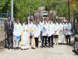 Çevreci öğrencilerden örnek etkinlik